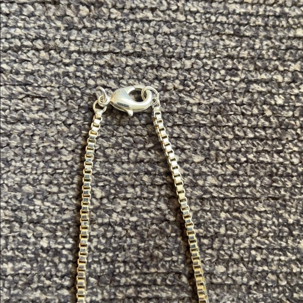 Rhinestone Fashion Necklace - Picture 3 of 5